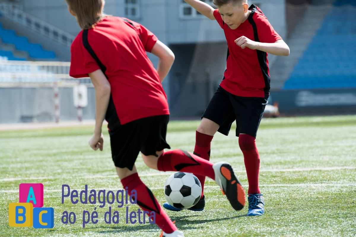 Brincadeiras Infantis, PDF, Futebol